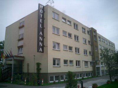 annafront