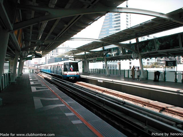 SkyTrain1