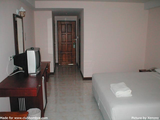 Eastiny_Place_Room2