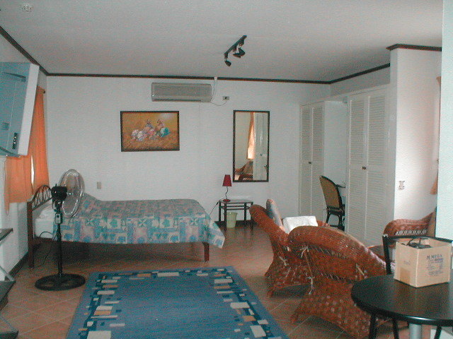 apartelle royal deluxe room