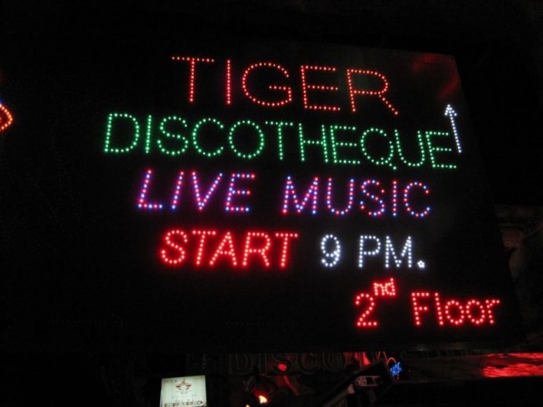 Tiger Club Sign