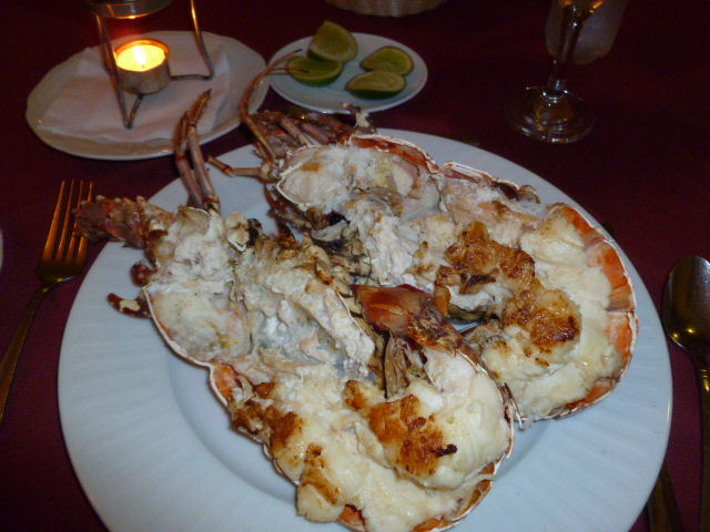 La_Langosta_Lobster_Before