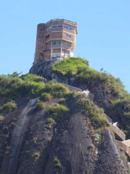 Restaurant-on-a-Rock
