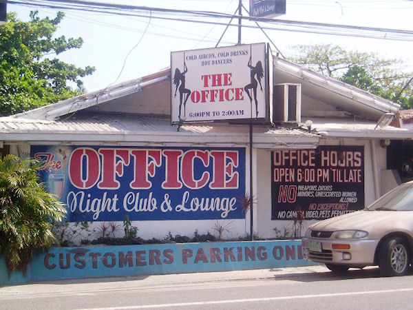 Street Bars 11