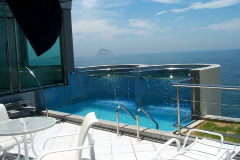 Jacuzzi