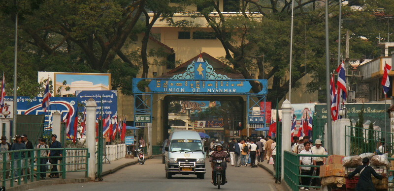 11-BurmaBorder.JPG