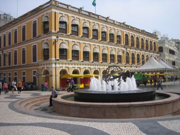 Fountain and another old Building of Senado Square