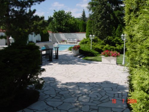 estate04