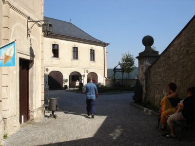 Stern2