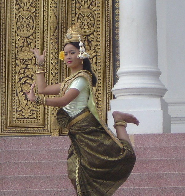 Dance2
