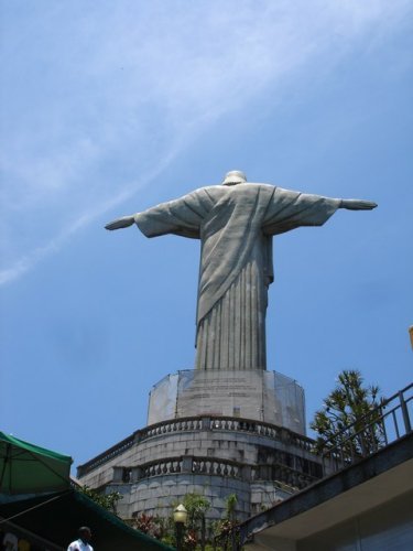 Statue1