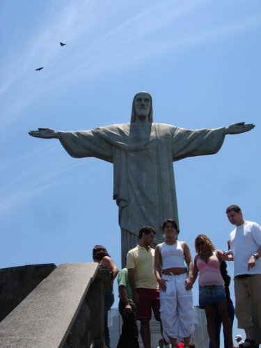 Statue2