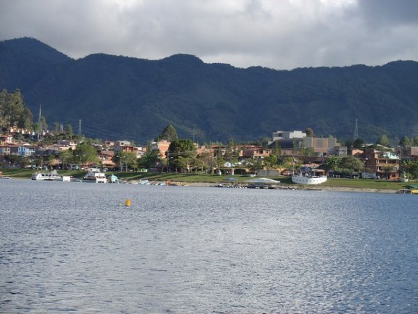 Guatape 4