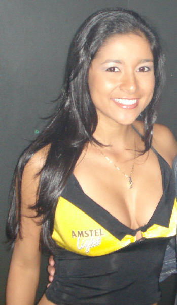 Hot Club Chica