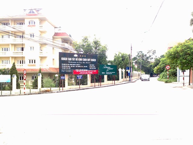 Ho Tay Resort Junction
