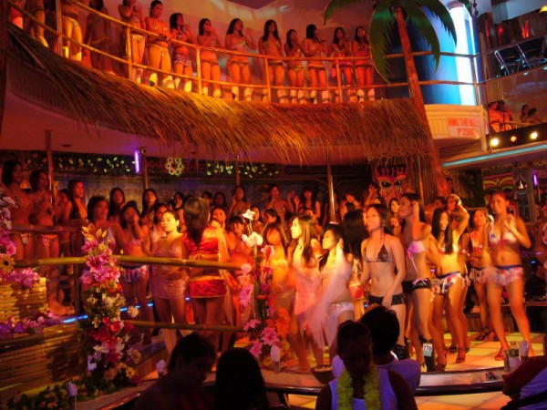Photo of Club Atlantis' many girls on stage and balcony 