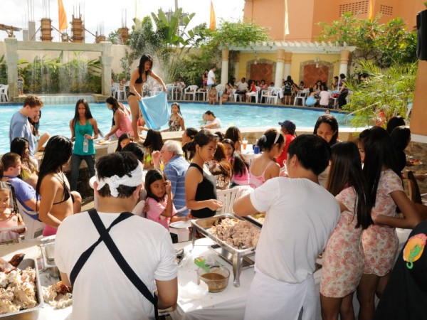 Gecko's Pool Party 07
