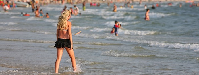 Beach2.JPG