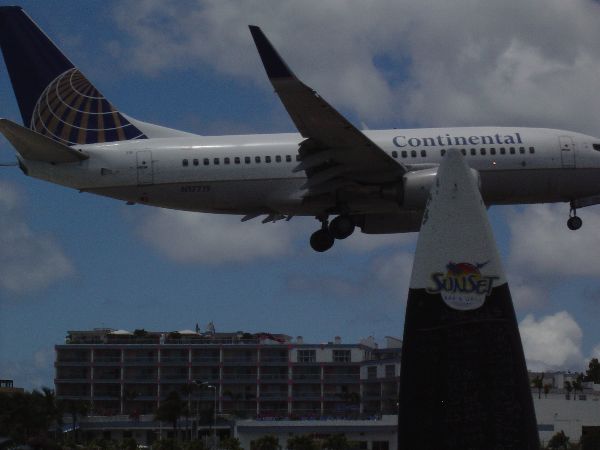 maho beach