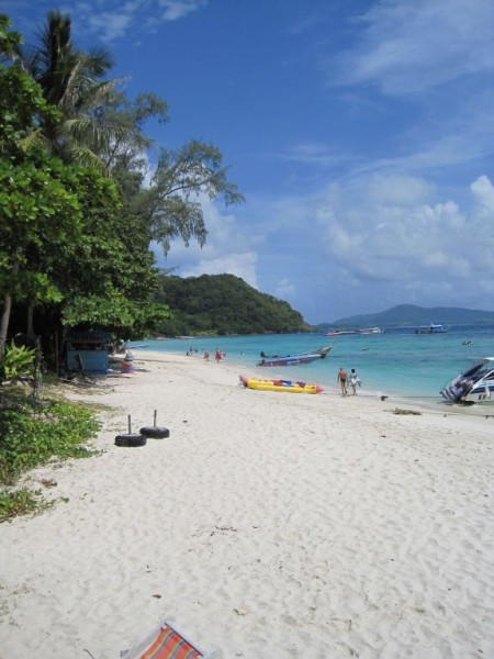 coral island vertical