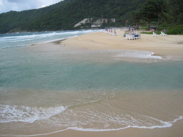 nai harn beach