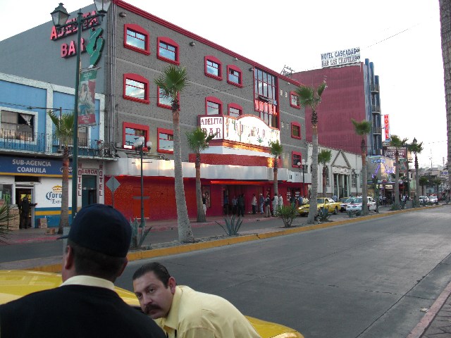 adelitas 2
