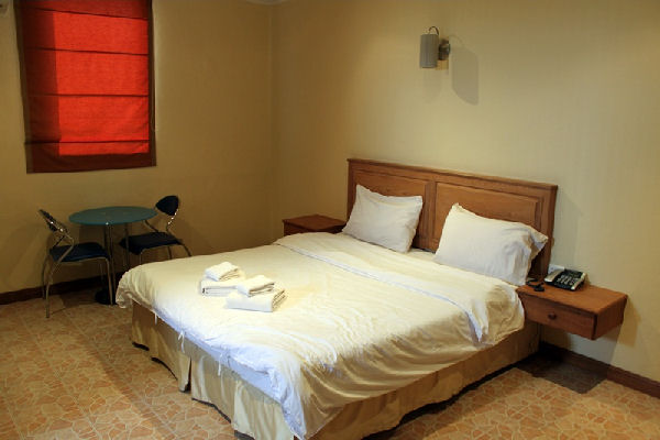 hotel7