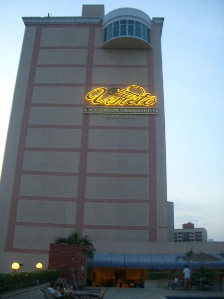 Hotel above pool