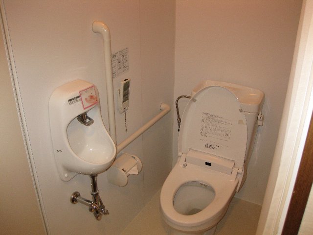 Narita03