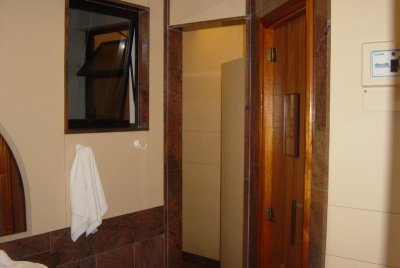 Love Hotel