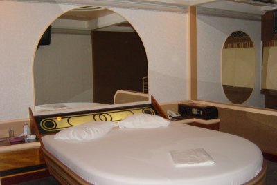 Love Hotel